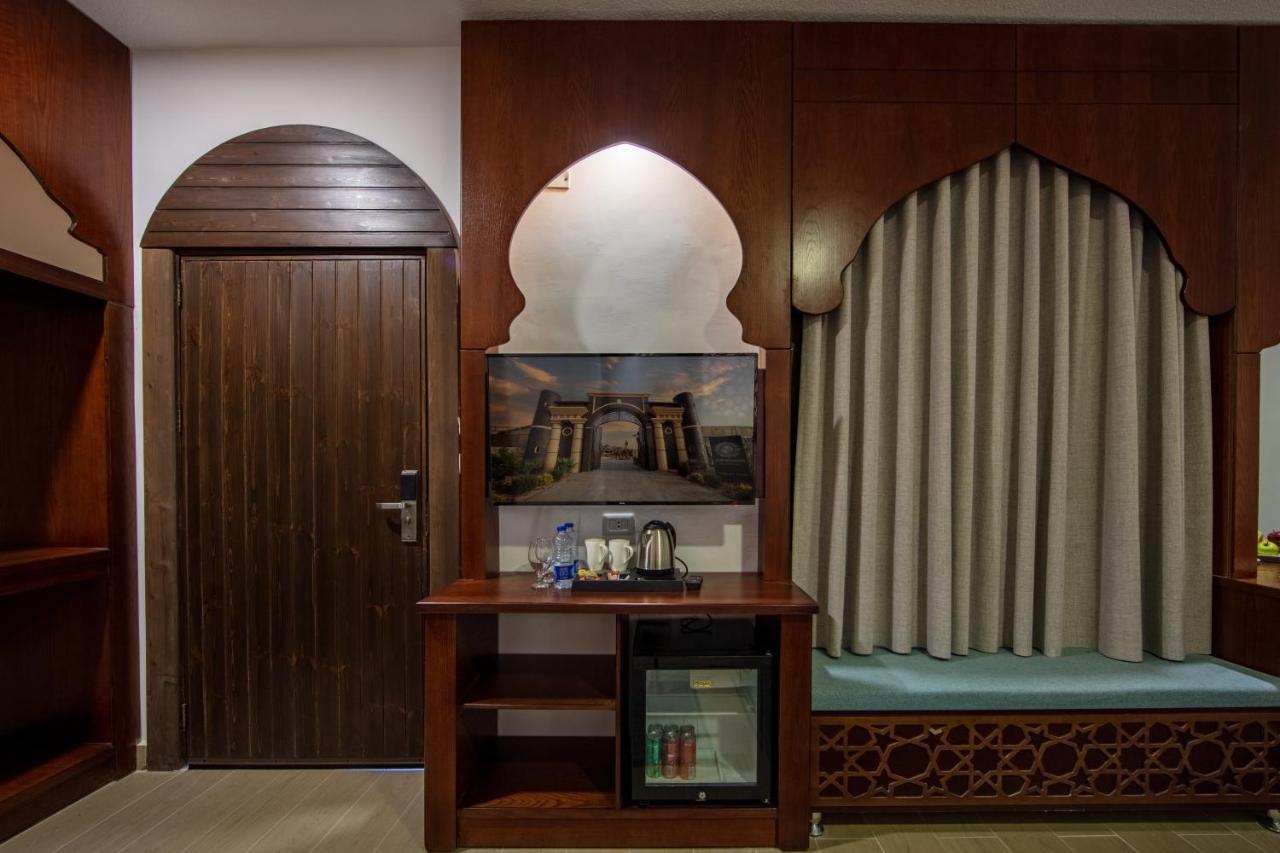 Petra Seasons Luxury Resort Al Hayy Exteriör bild