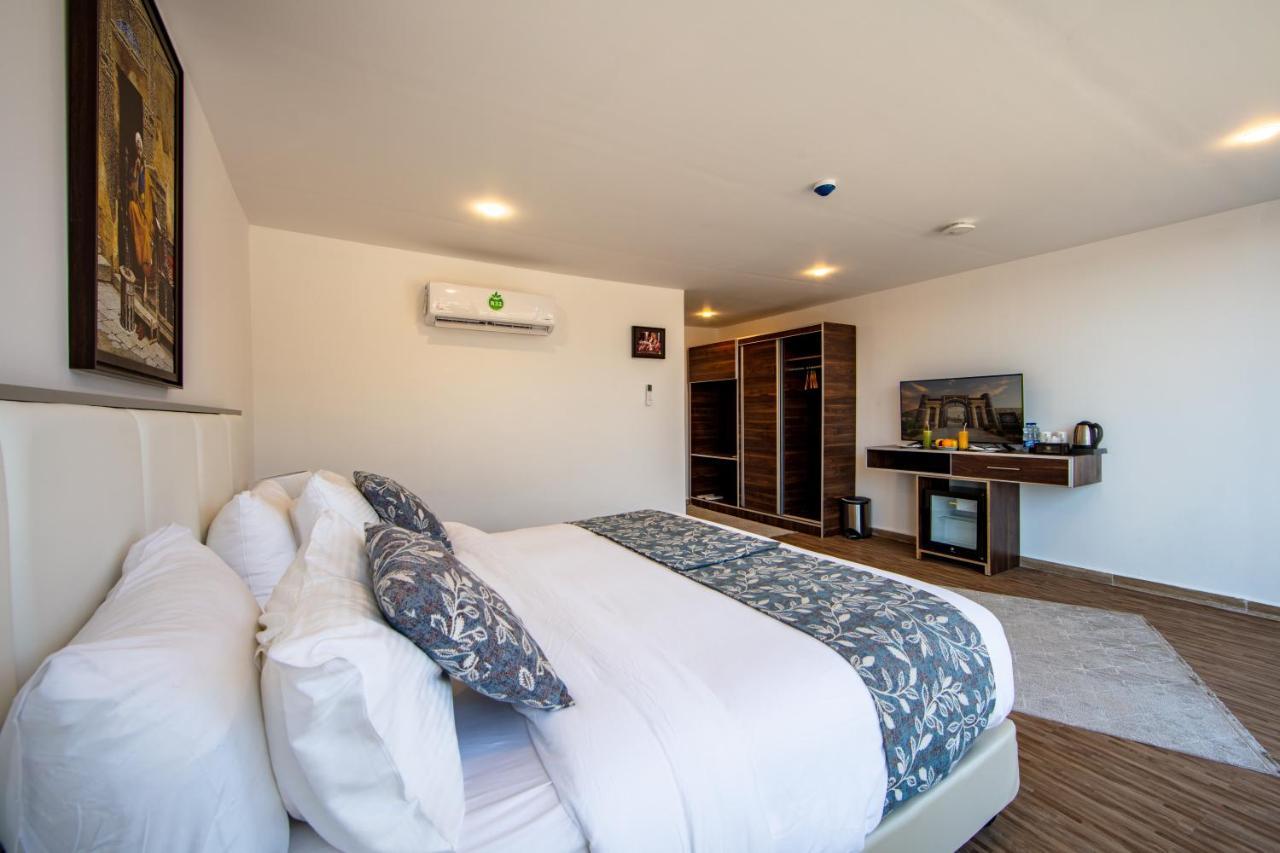 Petra Seasons Luxury Resort Al Hayy Exteriör bild