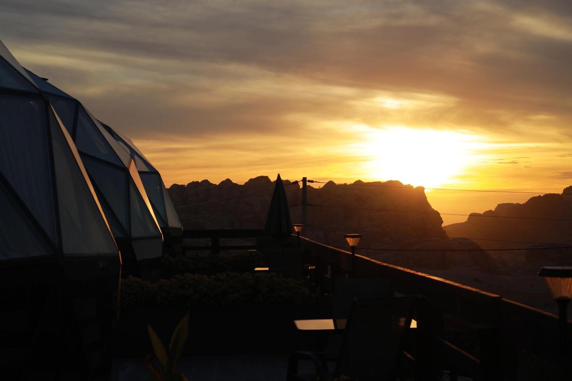 Petra Seasons Luxury Resort Al Hayy Exteriör bild